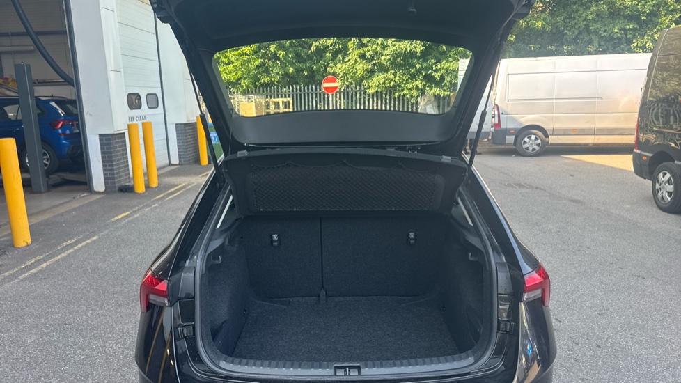 Skoda Scala 1.0 TSI 116 SE Edition 5dr Petrol Hatchback - Image 20