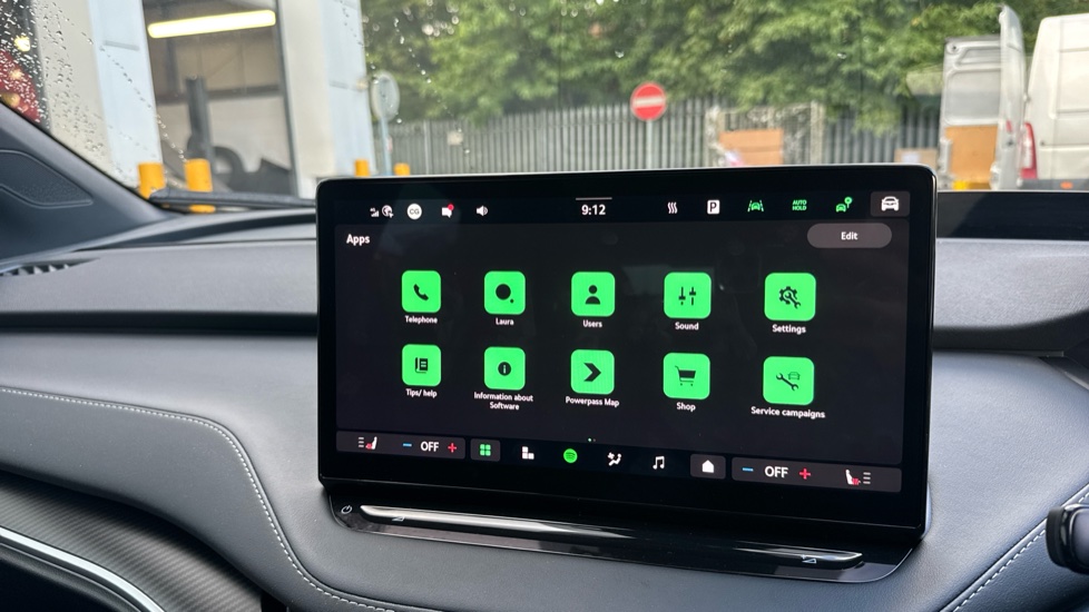 Skoda Enyaq 210kW 85x Sportline 82kWh 4x4 5dr Auto Electric - Image 28