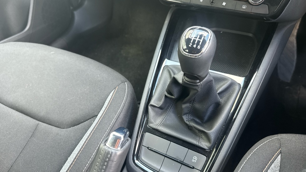 Skoda Kamiq 1.0 TSI SE Edition 5dr Petrol Hatchback - Image 14