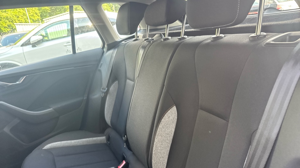 Skoda Kamiq 1.0 TSI SE Edition 5dr Petrol Hatchback - Image 16