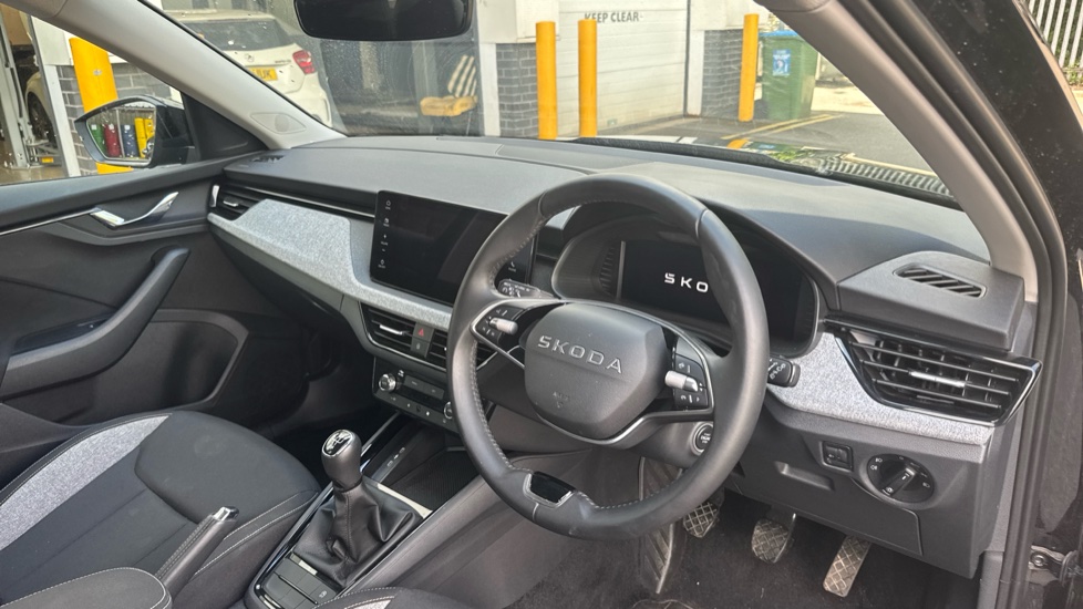 Skoda Kamiq 1.0 TSI 95 SE Edition 5dr Petrol Hatchback - Image 6