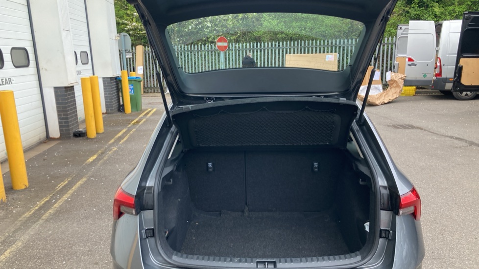 Skoda Scala 1.0 TSI 116 SE Edition 5dr DSG Petrol Hatchback - Image 20
