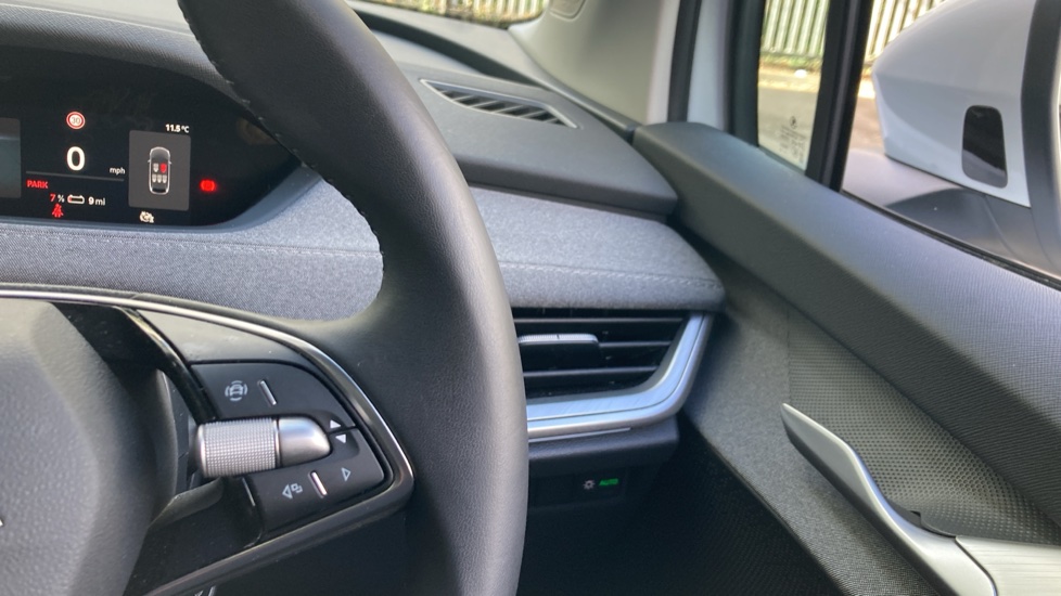Skoda Enyaq 150kW 60 SE L 63kWh 5dr Auto Electric Estate - Image 18
