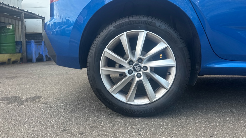 Skoda Kamiq 1.0 TSI SE Edition 5dr Petrol Hatchback - Image 5