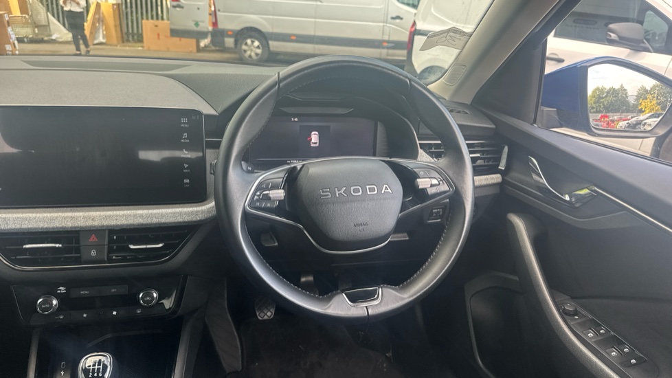 Skoda Kamiq 1.0 TSI SE Edition 5dr Petrol Hatchback - Image 10