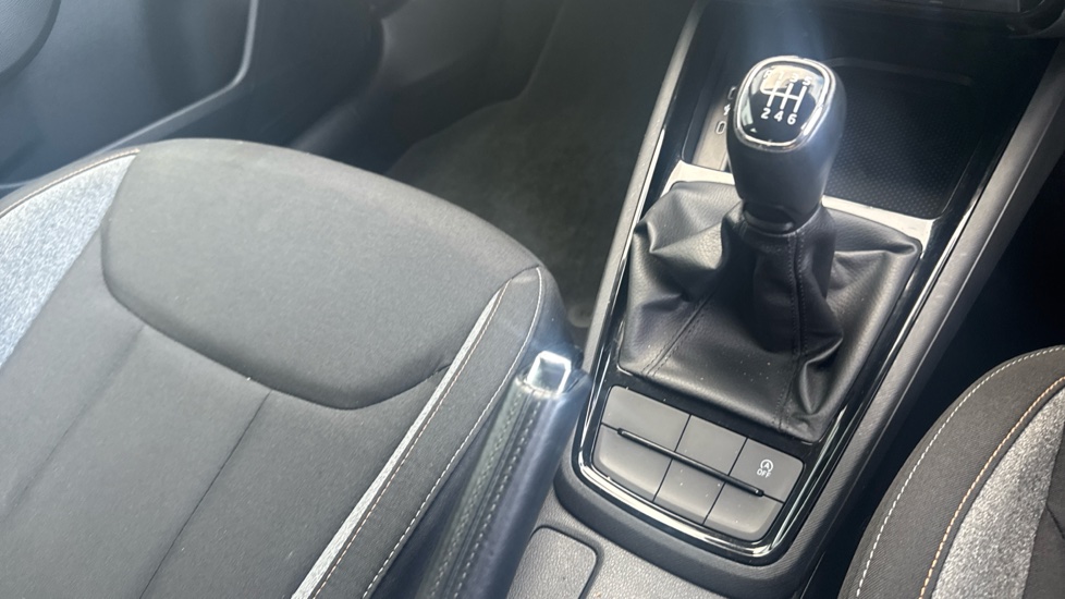 Skoda Kamiq 1.0 TSI SE Edition 5dr Petrol Hatchback - Image 14