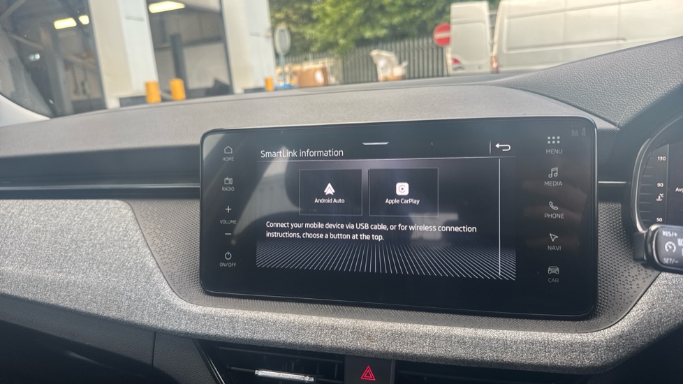 Skoda Kamiq 1.0 TSI SE Edition 5dr Petrol Hatchback - Image 27