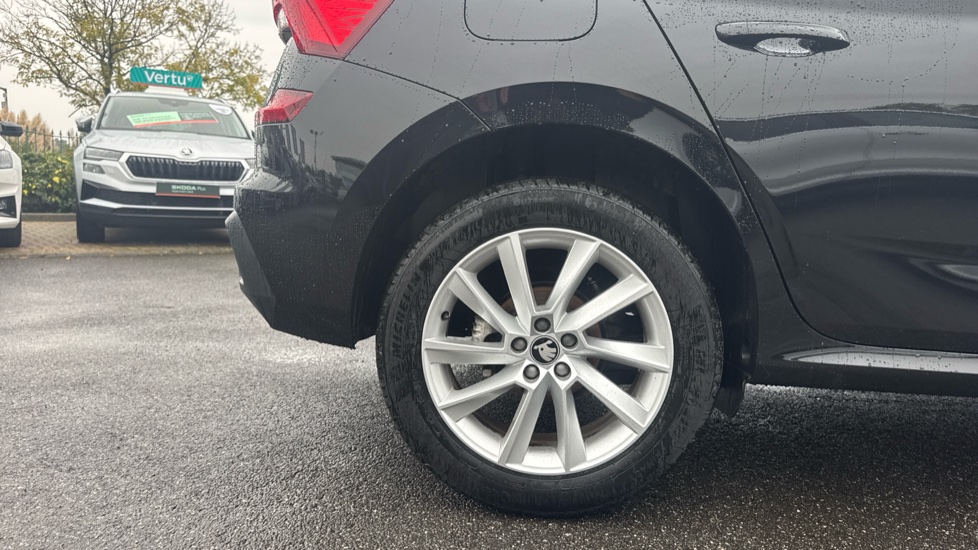 Skoda Kamiq 1.0 TSI SE Edition 5dr DSG Petrol Hatchback - Image 5