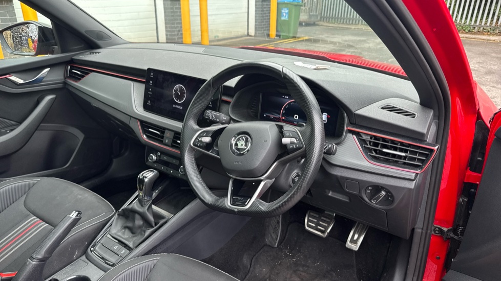 Skoda Kamiq 1.0 TSI Monte Carlo 5dr DSG Petrol Hatchback - Image 6