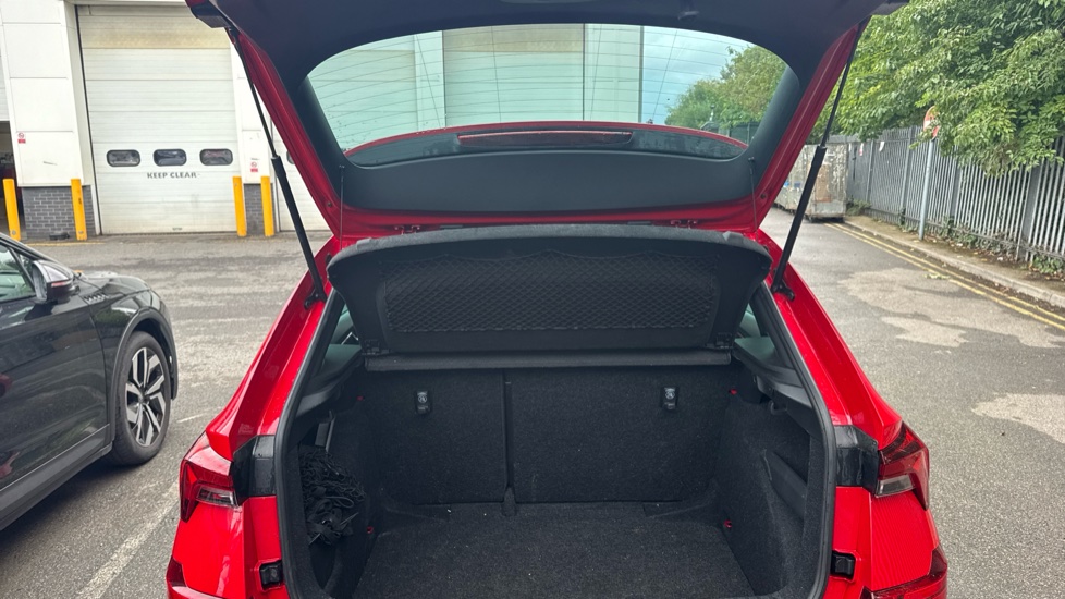 Skoda Kamiq 1.0 TSI Monte Carlo 5dr DSG Petrol Hatchback - Image 20