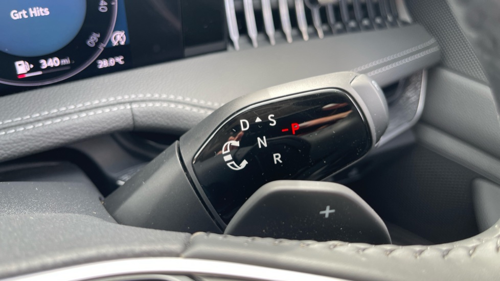 Skoda Superb 2.0 TDI SE L 5dr DSG Diesel Hatchback - Image 37