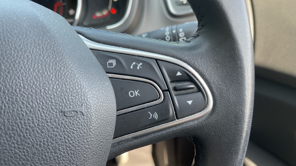 Renault Scenic 1.5 dCi Dynamique Nav 5dr Diesel Estate - Image 18