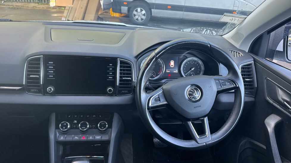 Skoda Karoq 2.0 TDI SE L 4x4 5dr DSG Diesel Estate - Image 10