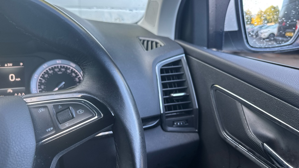 Skoda Karoq 2.0 TDI SE L 4x4 5dr DSG Diesel Estate - Image 22
