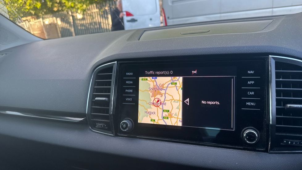 Skoda Karoq 2.0 TDI SE L 4x4 5dr DSG Diesel Estate - Image 31