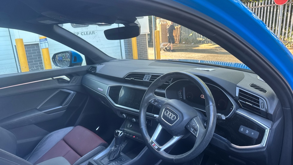 Audi Q3 35 TFSI S Line 5dr S Tronic Petrol Estate - Image 6