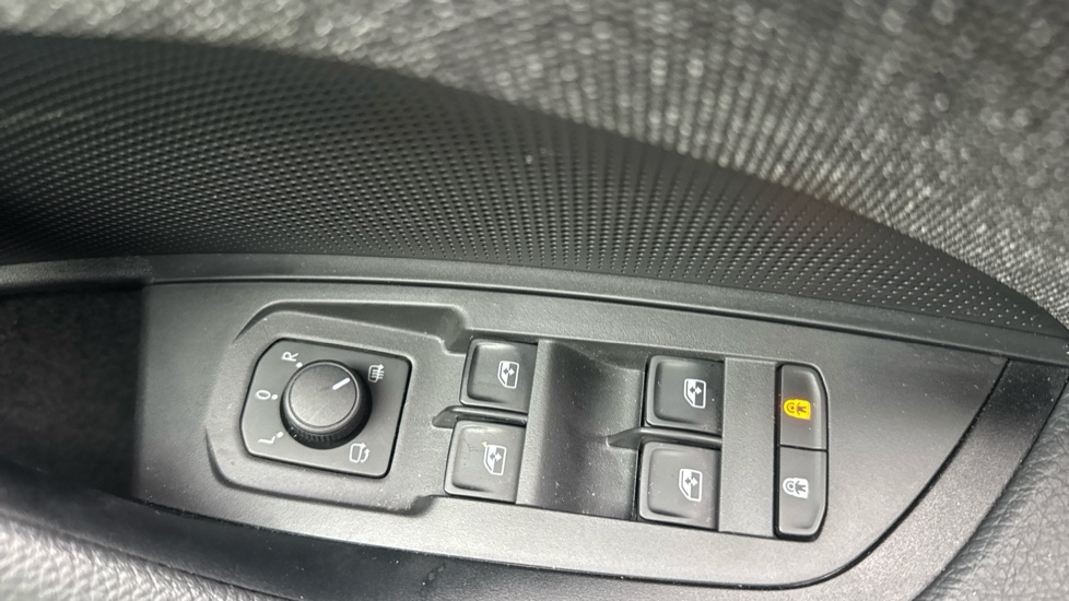 Skoda Kodiaq 1.5 TSI iV 204 SE 5dr DSG Estate - Image 24
