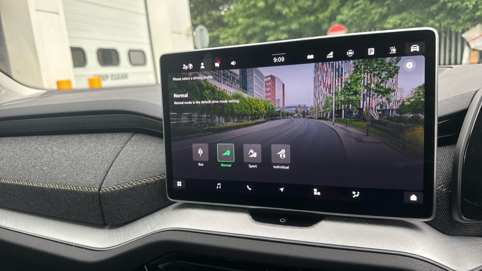 Skoda Kodiaq 1.5 TSI iV 204 SE 5dr DSG Estate - Image 31
