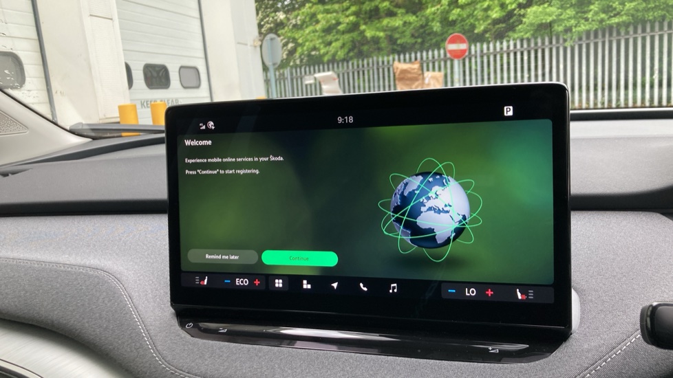 Skoda Enyaq 210kW 85 Edition 82kWh 5dr Auto Electric Estate - Image 12
