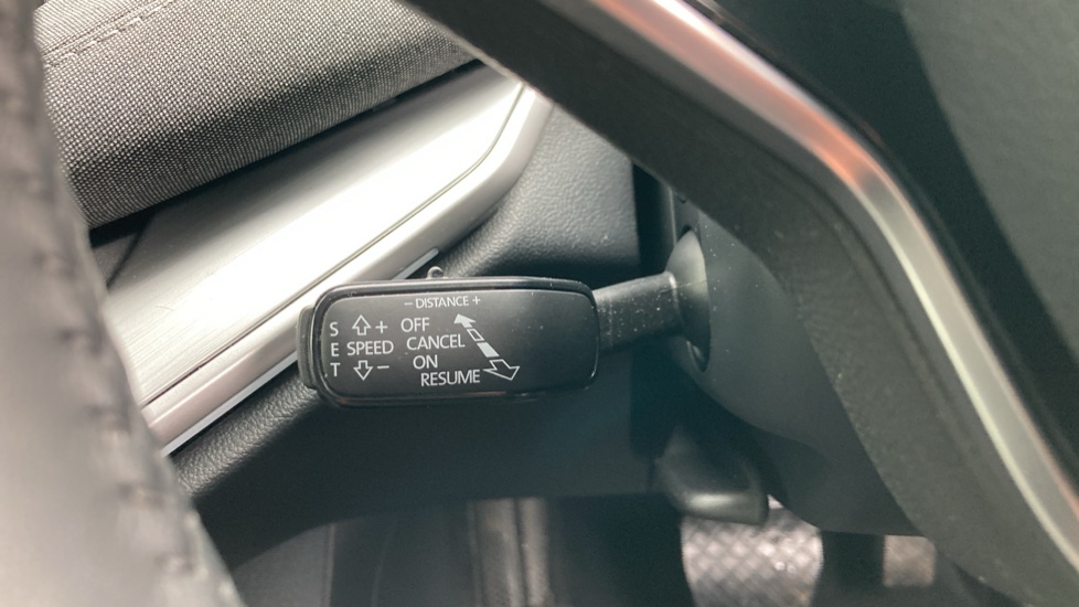 Skoda Enyaq 210kW 85 Edition 82kWh 5dr Auto Electric Estate - Image 22
