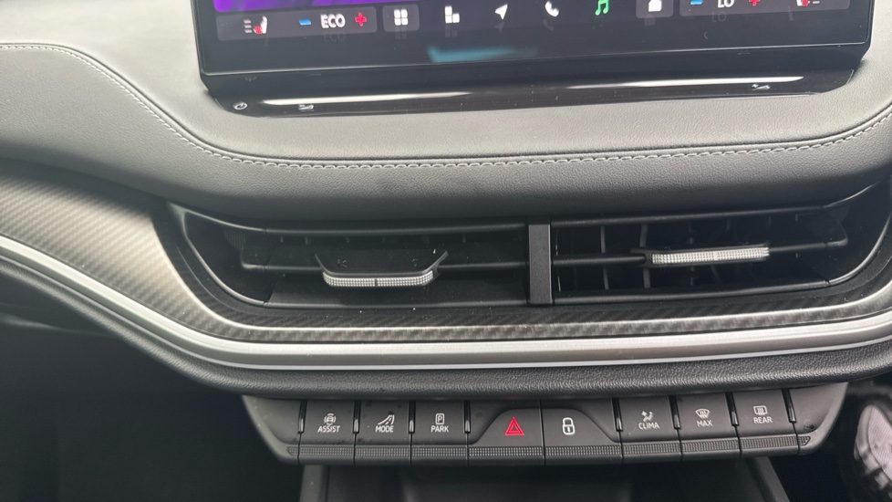Skoda Enyaq 210kW 85x Sportline 82kWh 4x4 5dr Auto Electric - Image 23