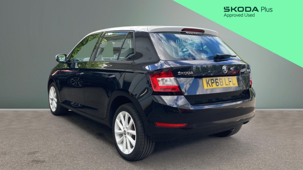 Skoda Fabia 1.0 MPI 75 Colour Edition 5dr Petrol Hatchback - Image 3