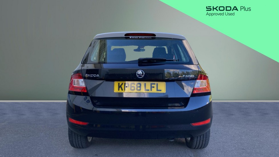 Skoda Fabia 1.0 MPI 75 Colour Edition 5dr Petrol Hatchback - Image 8