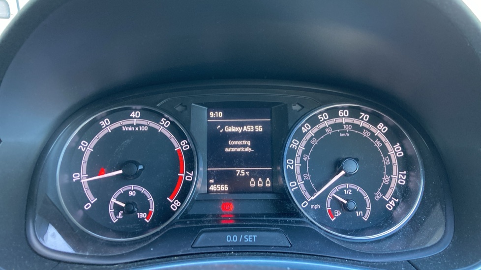 Skoda Fabia 1.0 MPI 75 Colour Edition 5dr Petrol Hatchback - Image 11