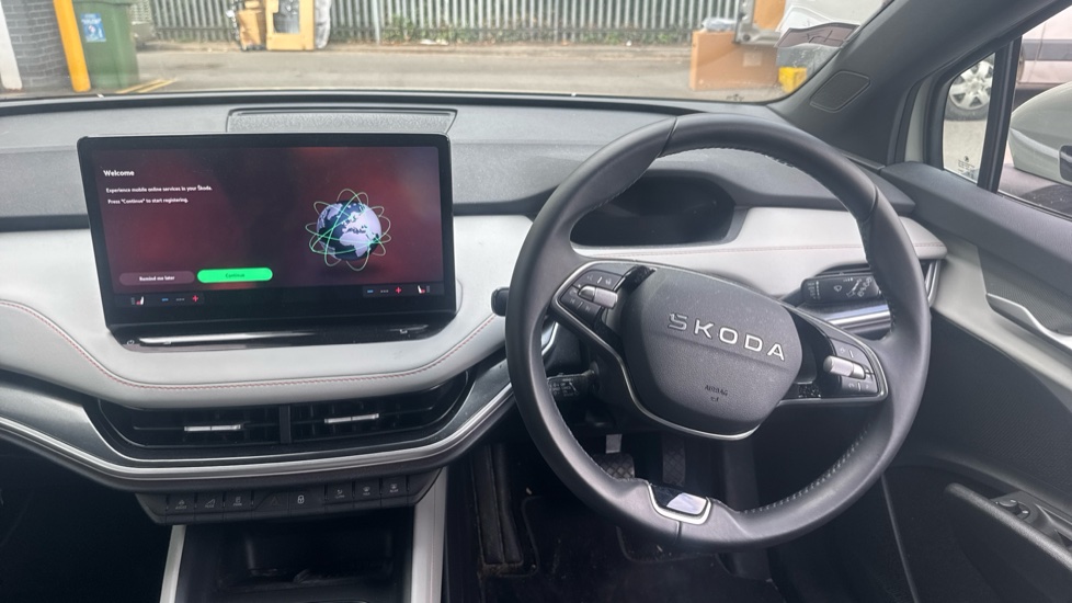 Skoda Elroq 210kW 85 Edition 82kWh 5dr Auto Electric Estate - Image 10
