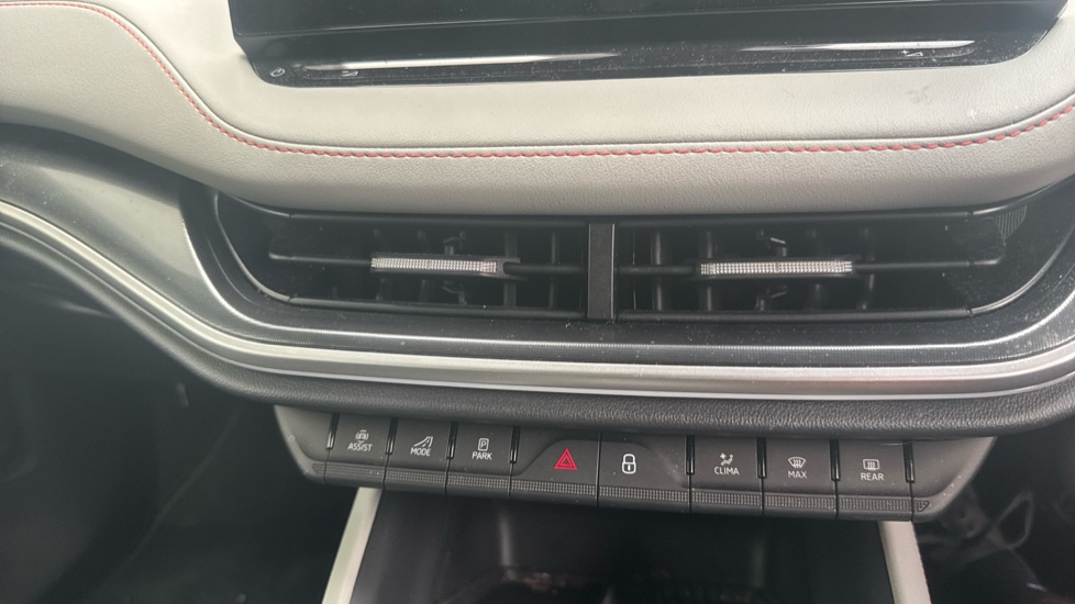 Skoda Elroq 210kW 85 Edition 82kWh 5dr Auto Electric Estate - Image 13