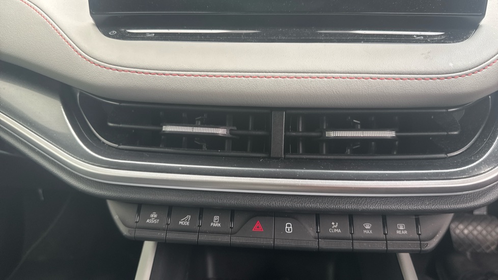 Skoda Elroq 210kW 85 Edition 82kWh 5dr Auto Electric Estate - Image 24
