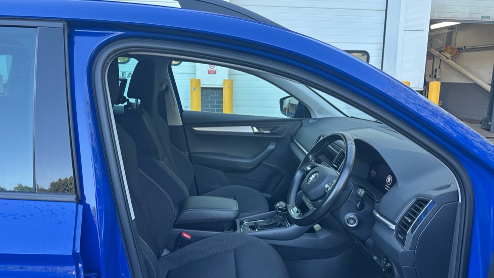 Skoda Karoq 1.5 TSI SE Drive 5dr DSG Petrol Estate - Image 15