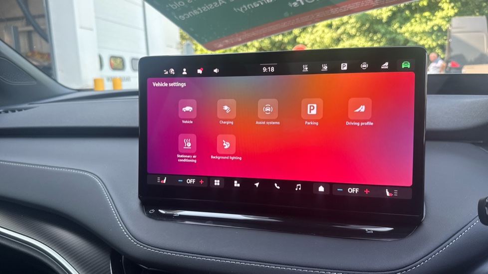 Skoda Enyaq 210kW 85x Sportline 82kWh 4x4 5dr Auto Electric - Image 33
