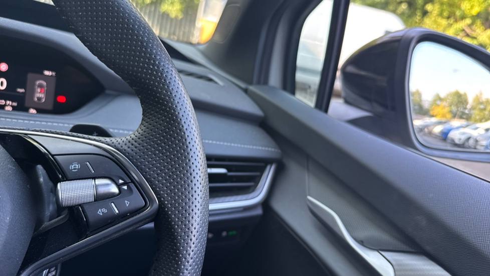 Skoda Enyaq 210kW 85x Sportline 82kWh 4x4 5dr Auto Electric Estate - Image 18