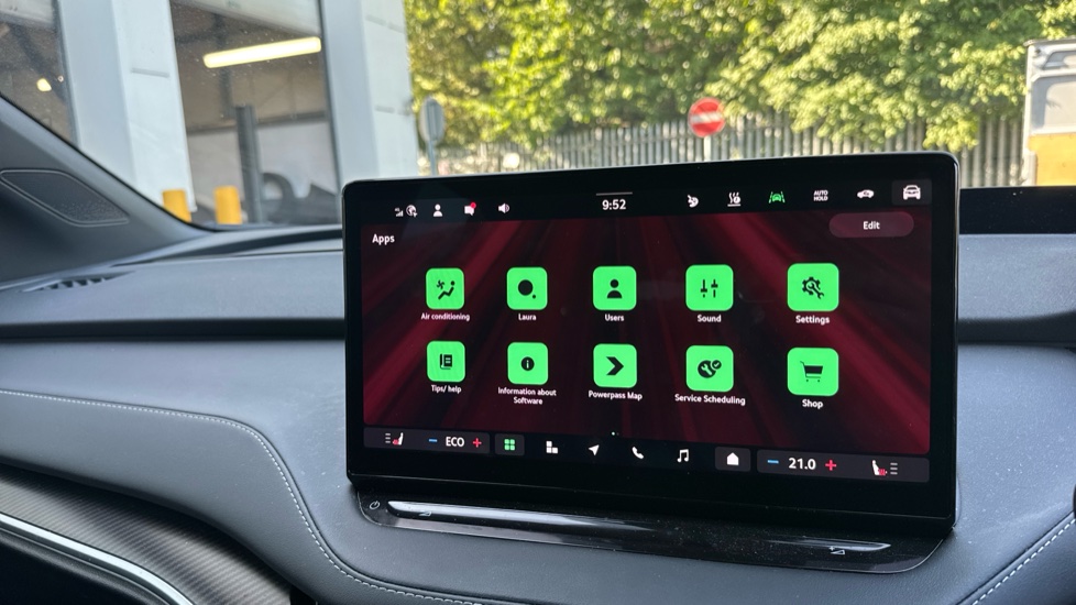Skoda Enyaq 210kW 85x Sportline 82kWh 4x4 5dr Auto Electric Estate - Image 28