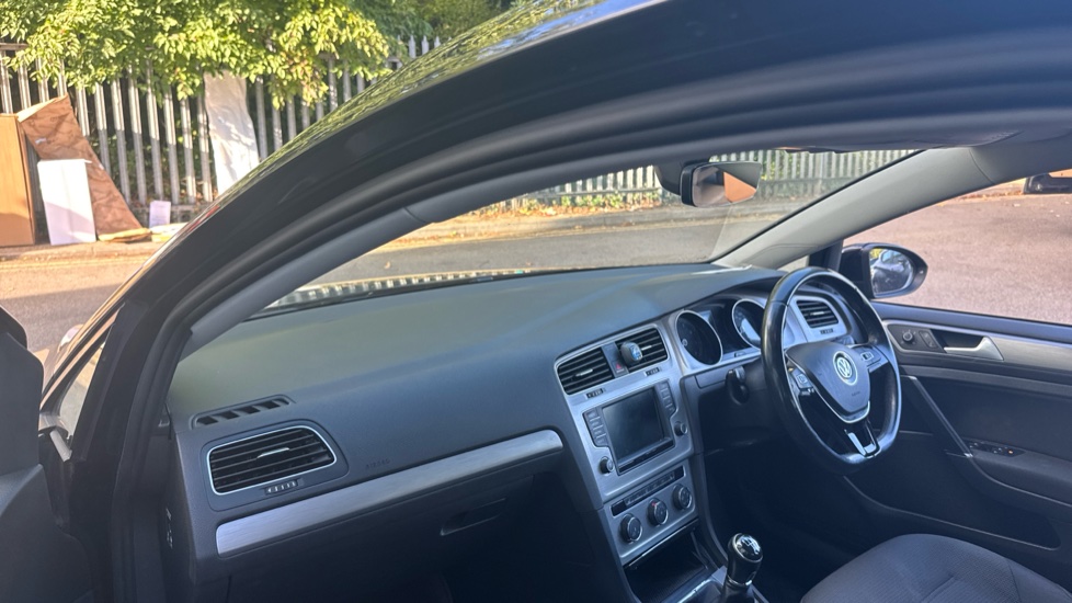 Volkswagen Golf 1.4 TSI 125 Match Edition 5dr Petrol Hatchback - Image 2
