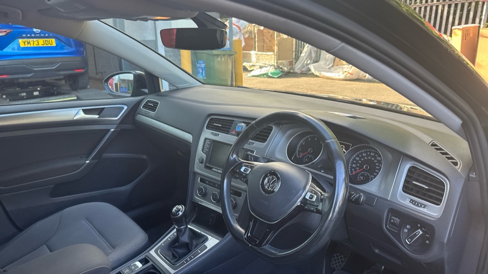 Volkswagen Golf 1.4 TSI 125 Match Edition 5dr Petrol Hatchback - Image 6