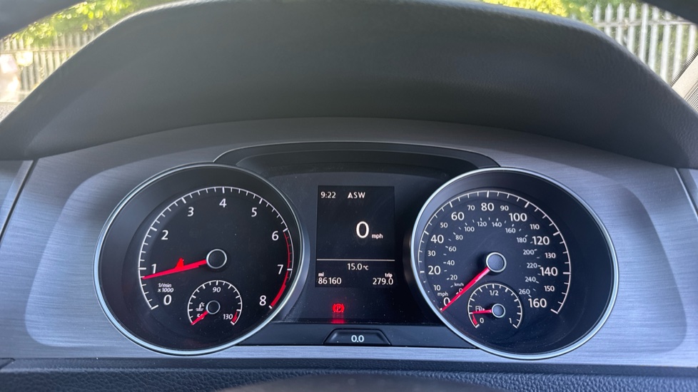 Volkswagen Golf 1.4 TSI 125 Match Edition 5dr Petrol Hatchback - Image 11
