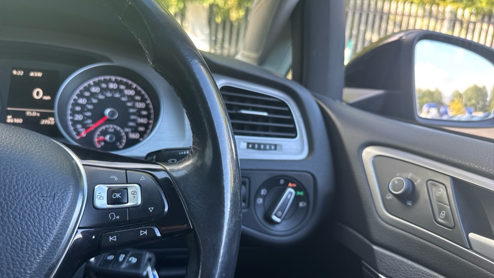 Volkswagen Golf 1.4 TSI 125 Match Edition 5dr Petrol Hatchback - Image 18