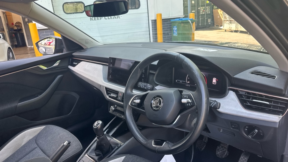Skoda Kamiq 1.0 TSI SE L Edition 5dr Petrol Hatchback - Image 6