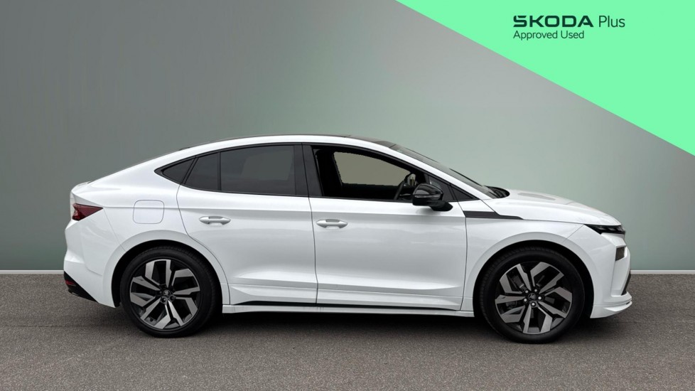 Skoda Enyaq 210kW 85x Sportline 82kWh 4x4 5dr Auto Electric - Image 4