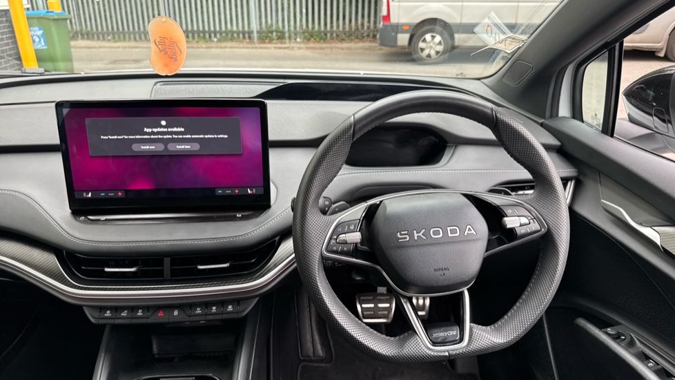 Skoda Enyaq 210kW 85x Sportline 82kWh 4x4 5dr Auto Electric - Image 10