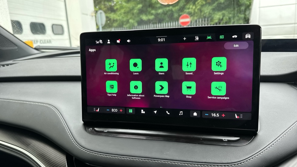 Skoda Enyaq 210kW 85x Sportline 82kWh 4x4 5dr Auto Electric - Image 27