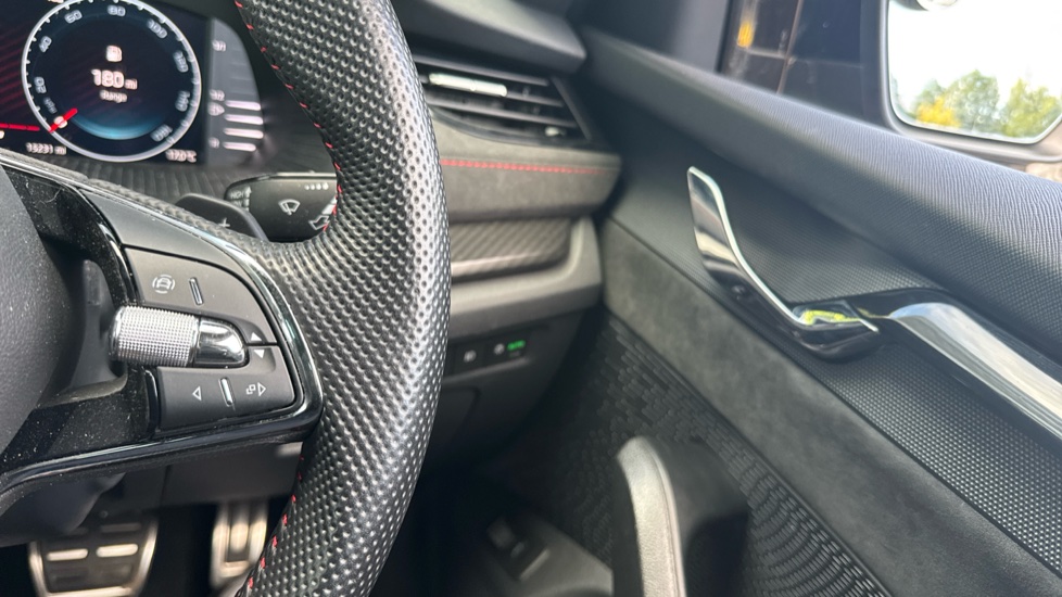 Skoda Octavia 2.0 TSI vRS 5dr DSG Petrol Estate - Image 23