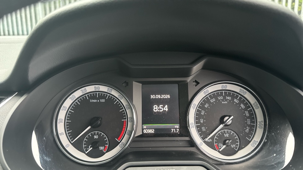 Skoda Octavia 2.0 TDI CR SE L 5dr Diesel Hatchback - Image 11