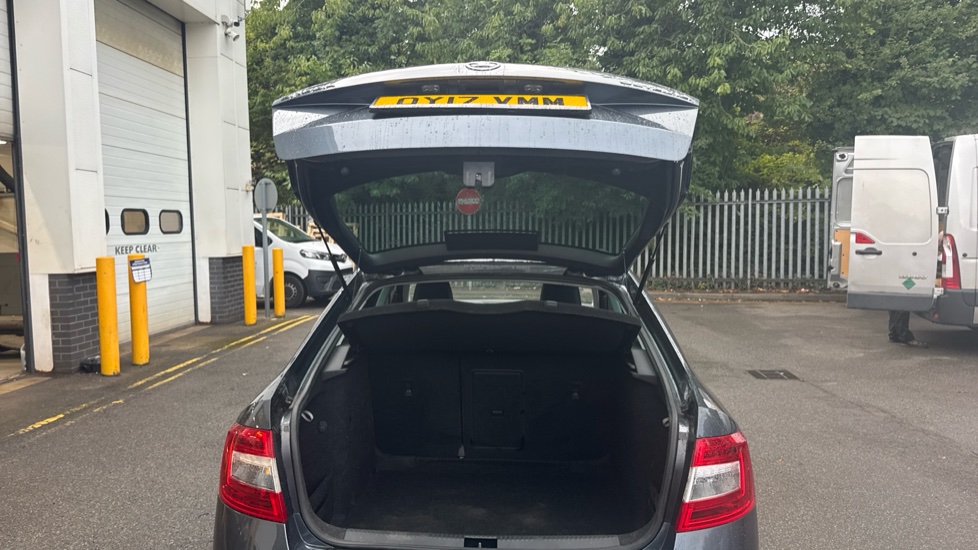 Skoda Octavia 2.0 TDI CR SE L 5dr Diesel Hatchback - Image 20
