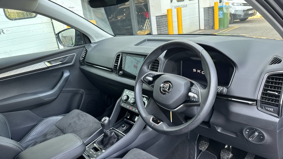Skoda Karoq 1.5 TSI SE L 5dr Petrol Estate - Image 6