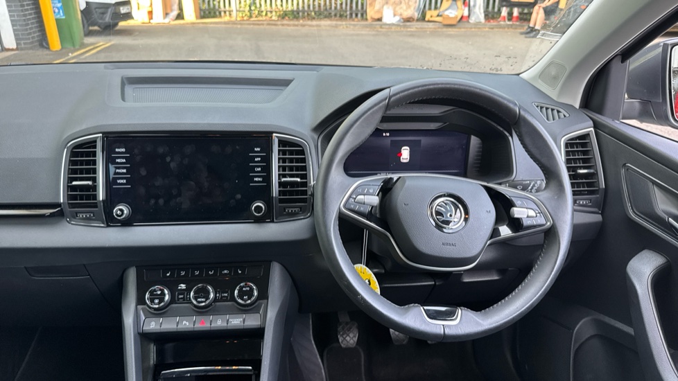 Skoda Karoq 1.5 TSI SE L 5dr Petrol Estate - Image 10