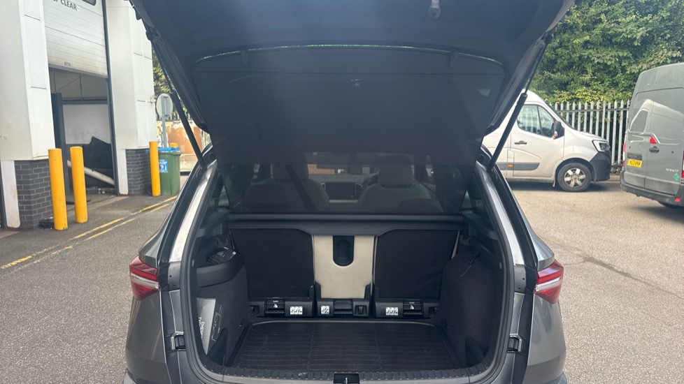 Skoda Karoq 1.5 TSI SE L 5dr DSG Petrol Estate - Image 20