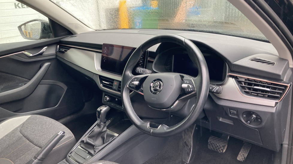 Skoda Kamiq 1.0 TSI 110 SE L 5dr DSG Petrol Hatchback - Image 6
